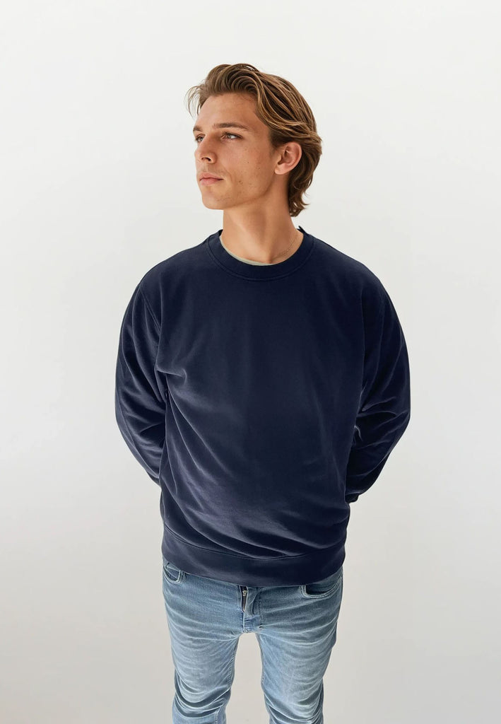 AQO (A QUESTION OF) by LEGENDS Johannes Crewneck Garment Dyed Sweat Navy
