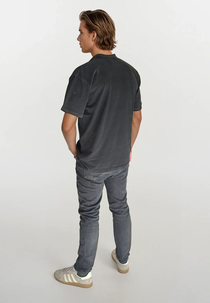 AQO (A QUESTION OF) by LEGENDS Ozzy Tee Acid Wash Tee Black